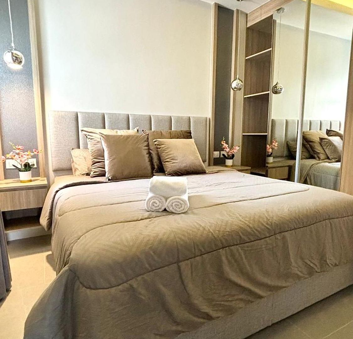 วิลล่า Zensiri Brand New Luxury Pool