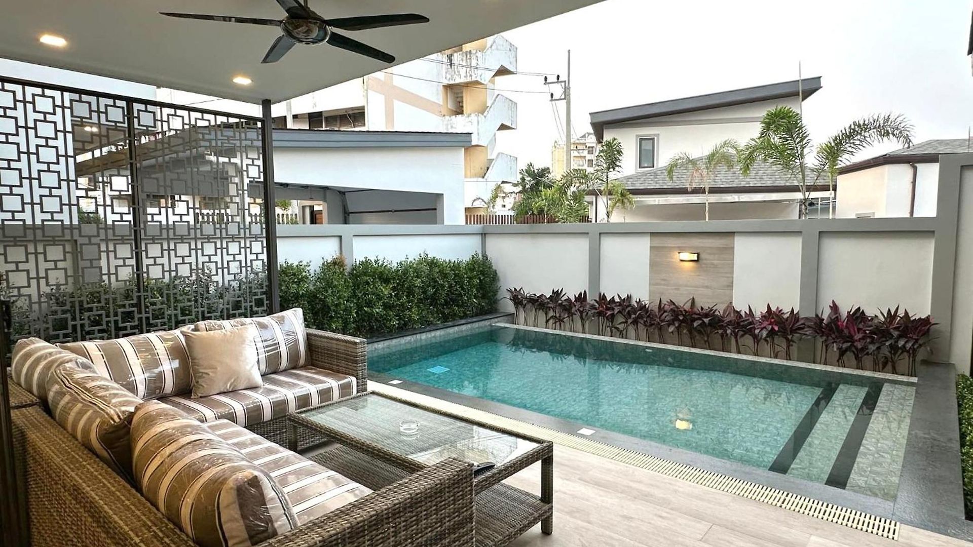 Zensiri Brand New Luxury Pool *