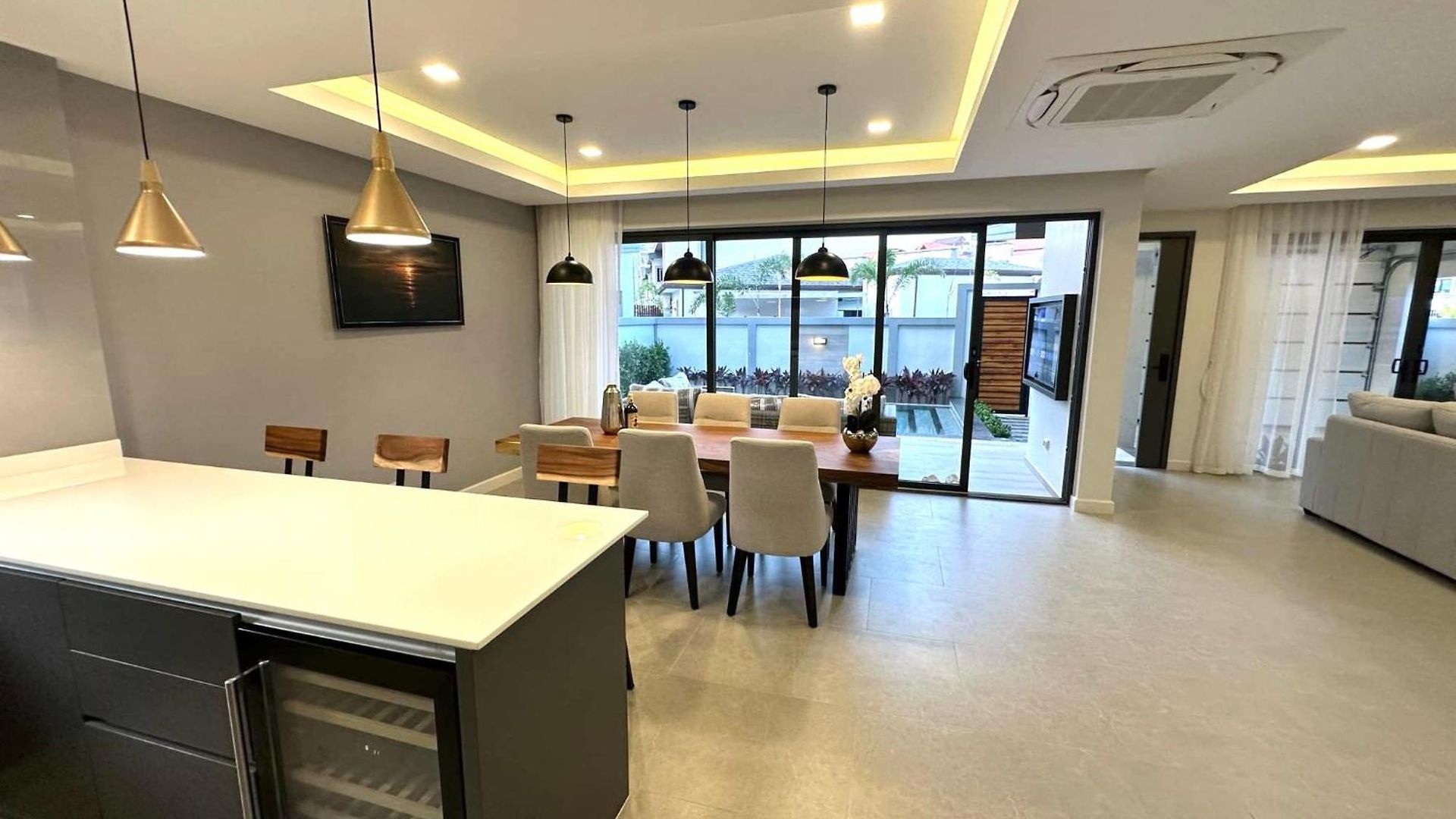 วิลล่า Zensiri Brand New Luxury Pool