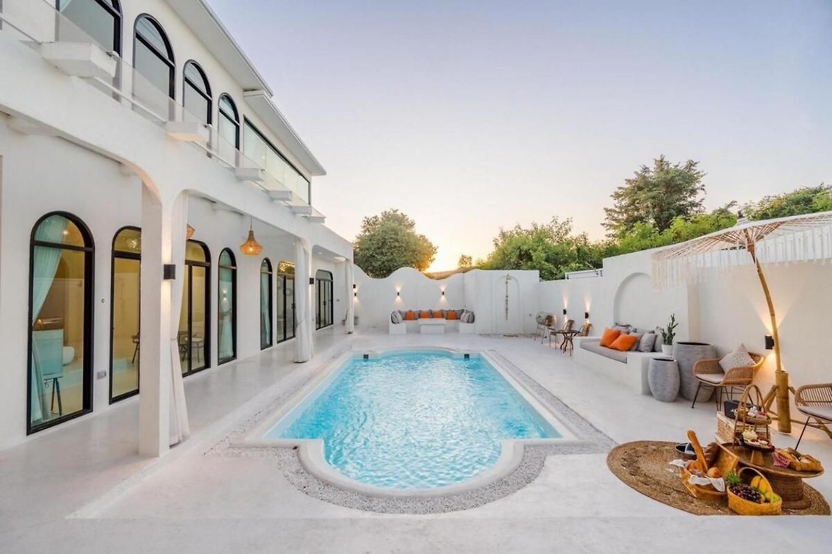 วิลล่า Malaga, Luxe Pool