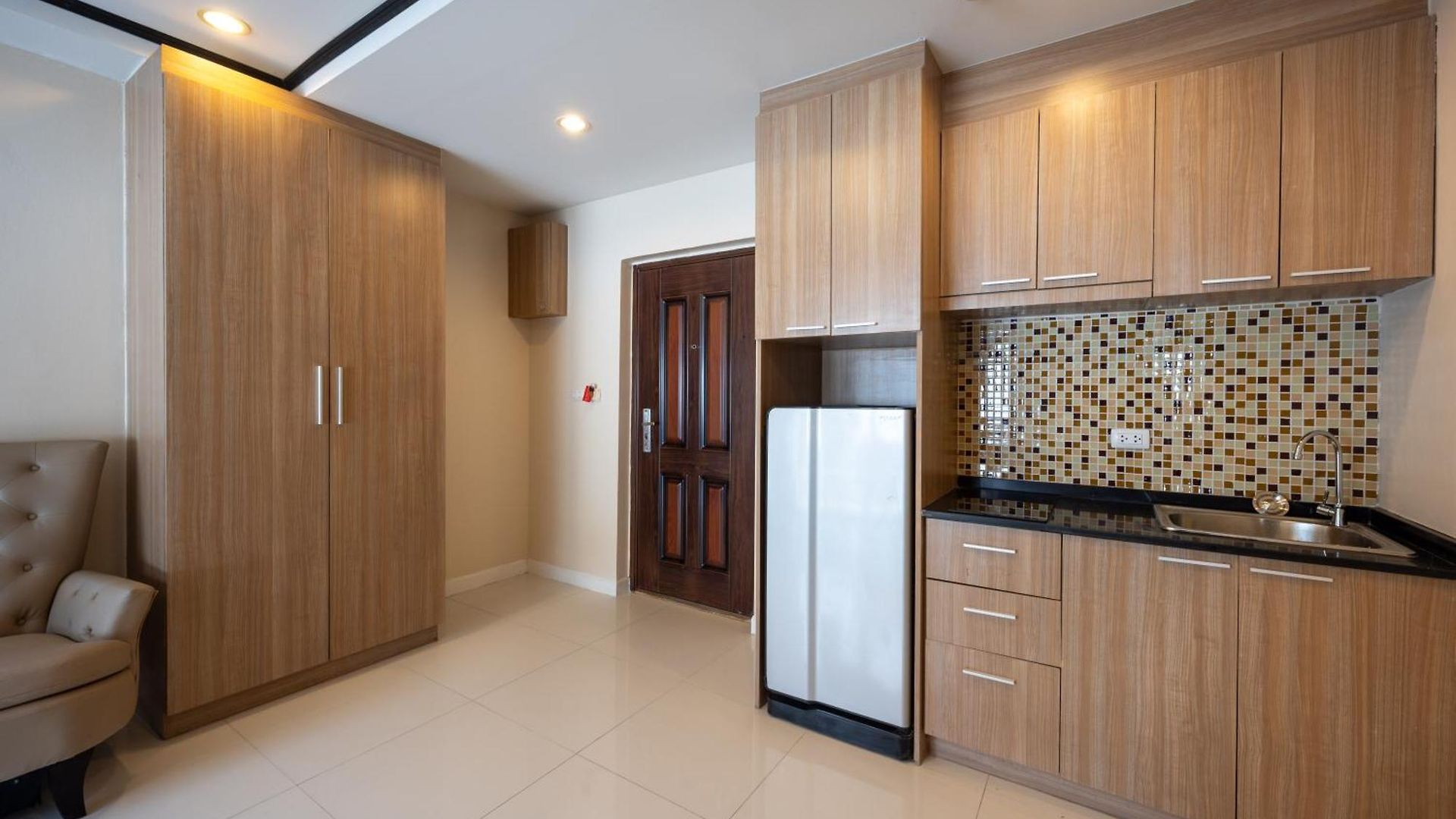 New Nordic Trend 3 By Apartwell อพาร์ตโฮเทล Pattaya