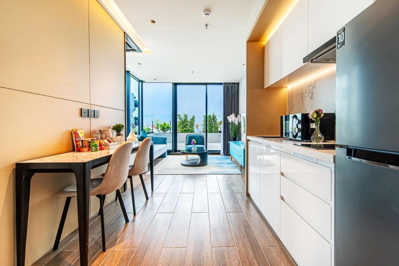Beverly Mountain Bay, Trademark Collection By Wyndham