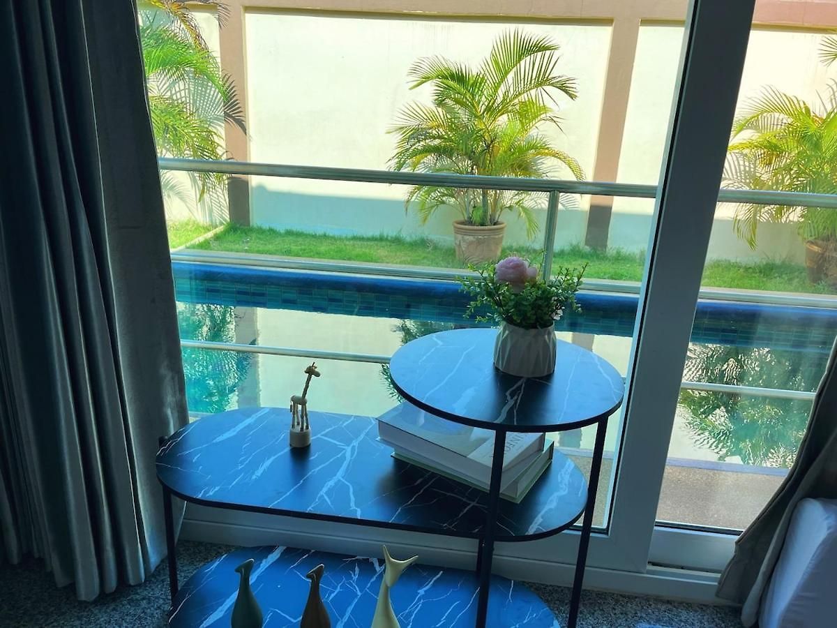 2 Bedroom With Private Swimming Pool And Jacuzzi 350m From วันหยุดที่บ้าน