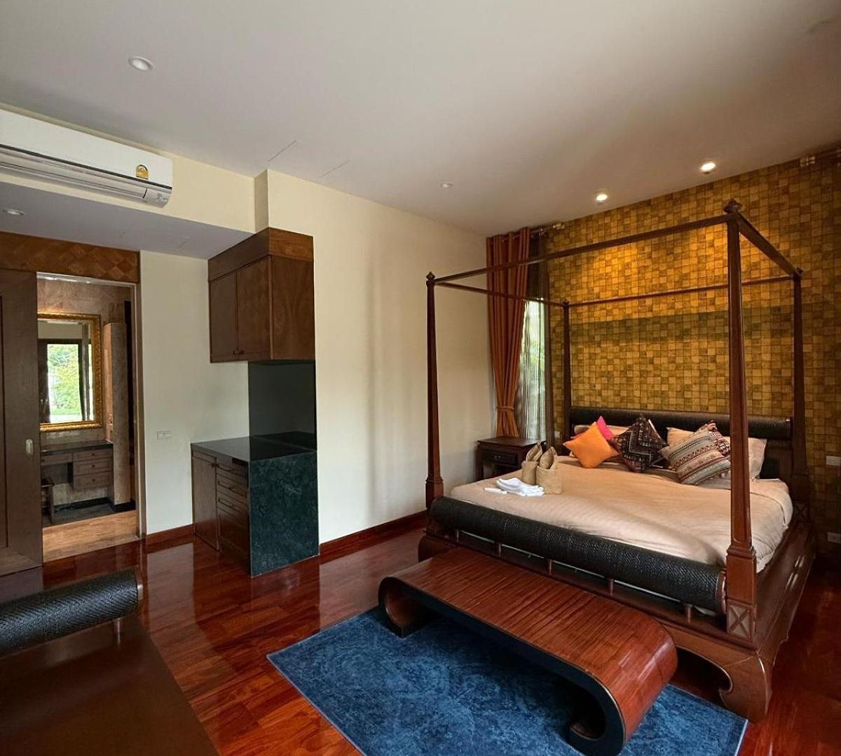 Luxury Luxury Seven Stars