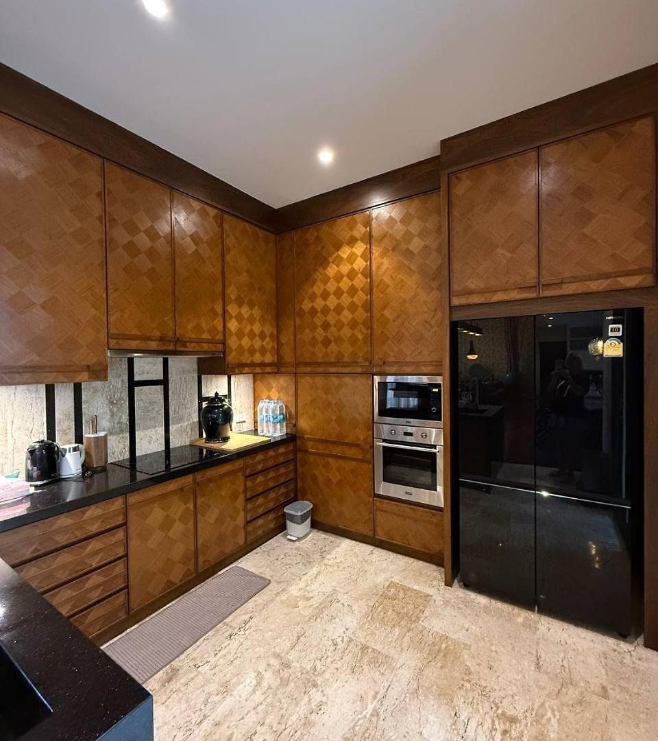 Luxury Luxury Seven Stars *