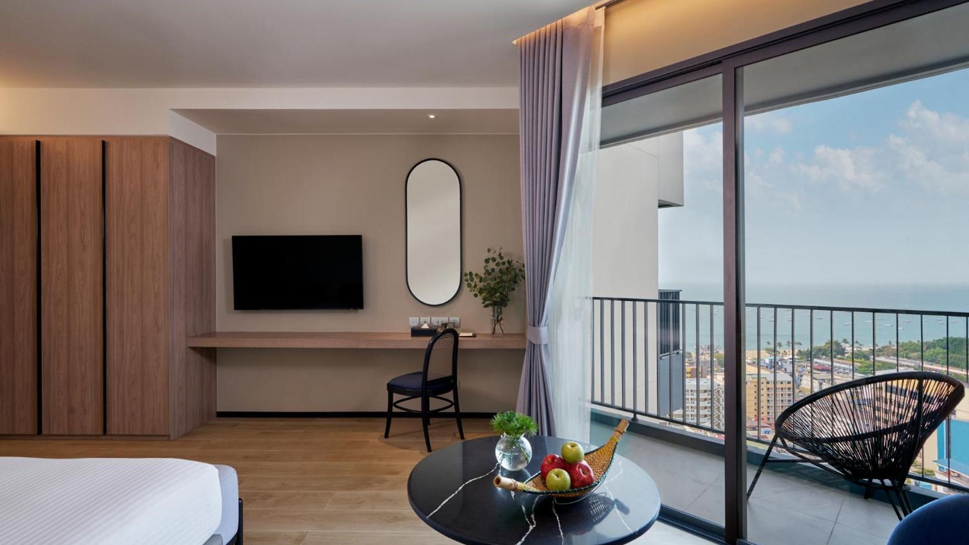 โรงแรม Somerset