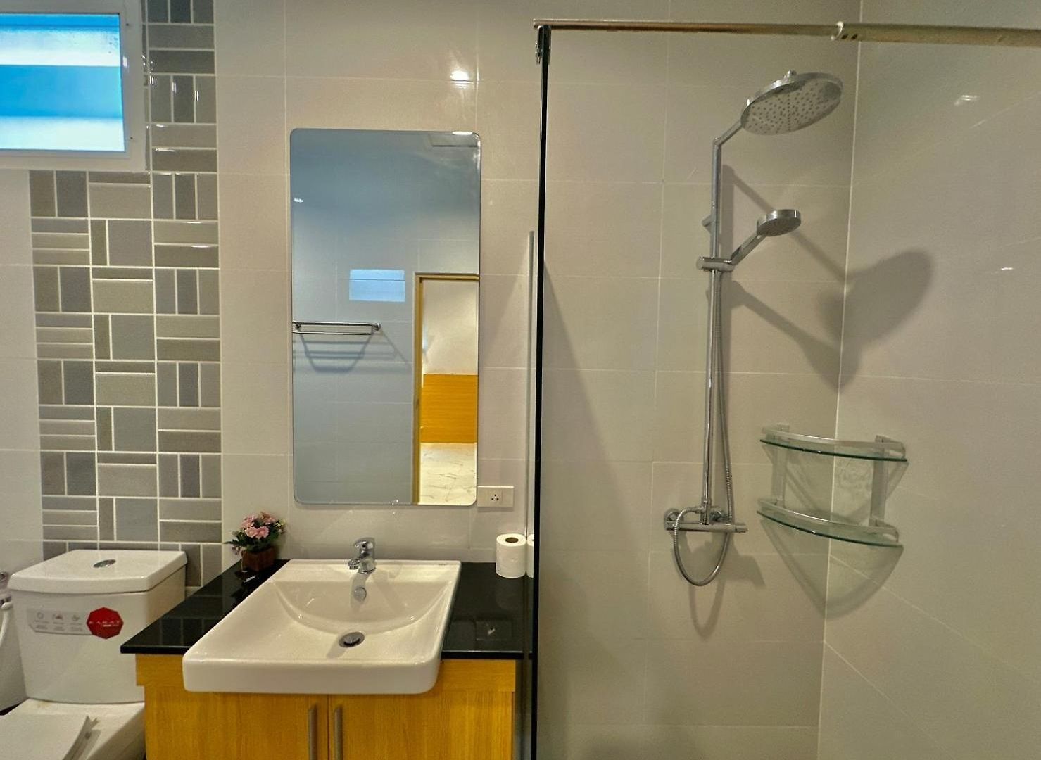 Tagvilla Suksabai In - 04 Bedroom Pattaya