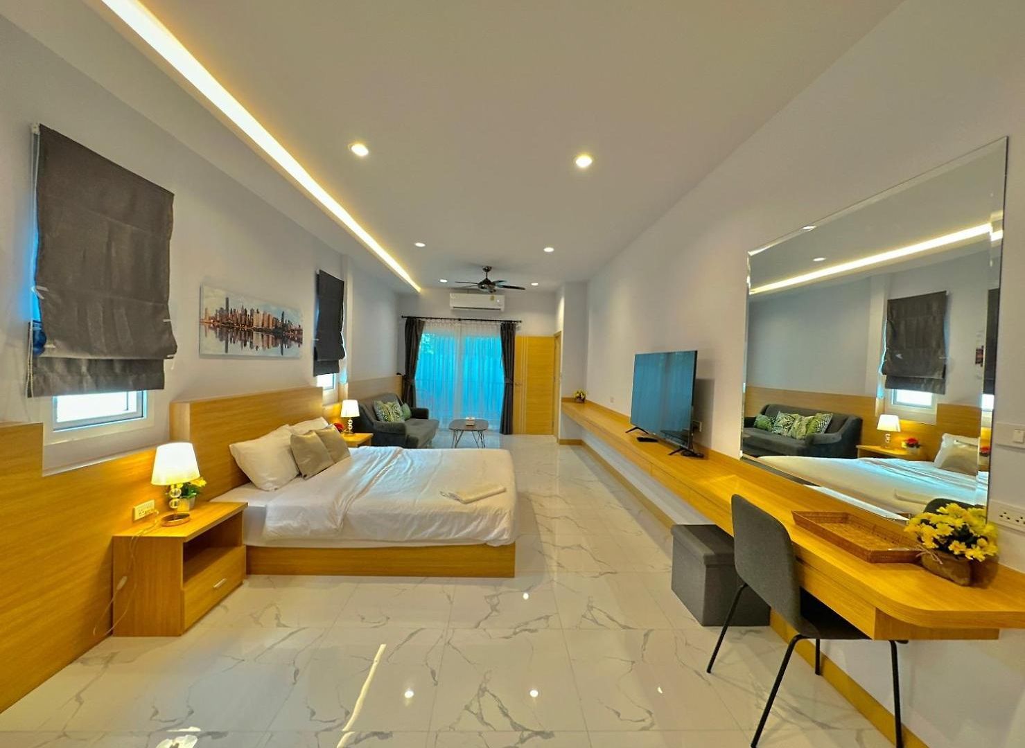 Tagvilla Suksabai In - 04 Bedroom Pattaya