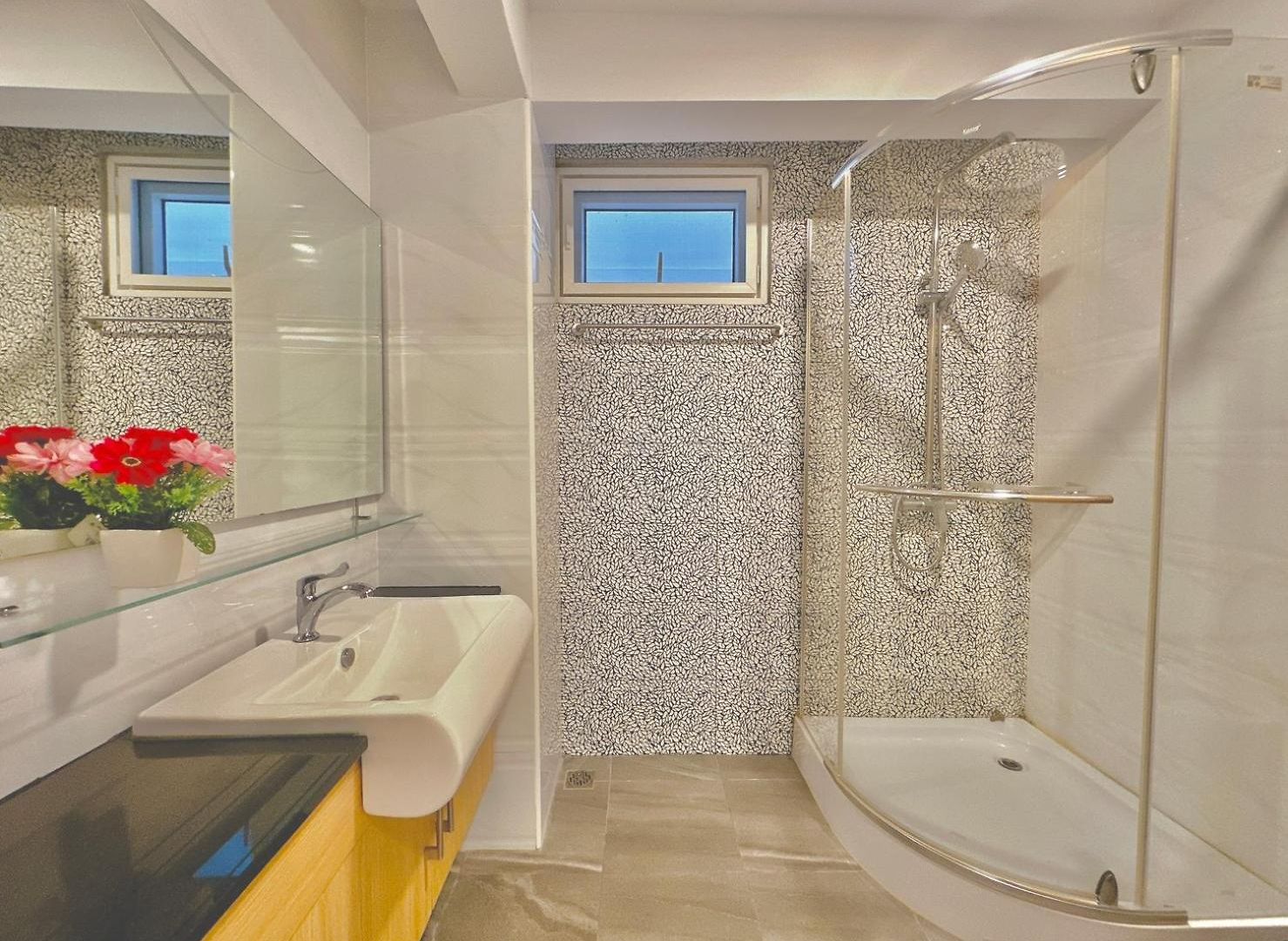 วิลล่า Tagvilla Suksabai In - 04 Bedroom Pattaya