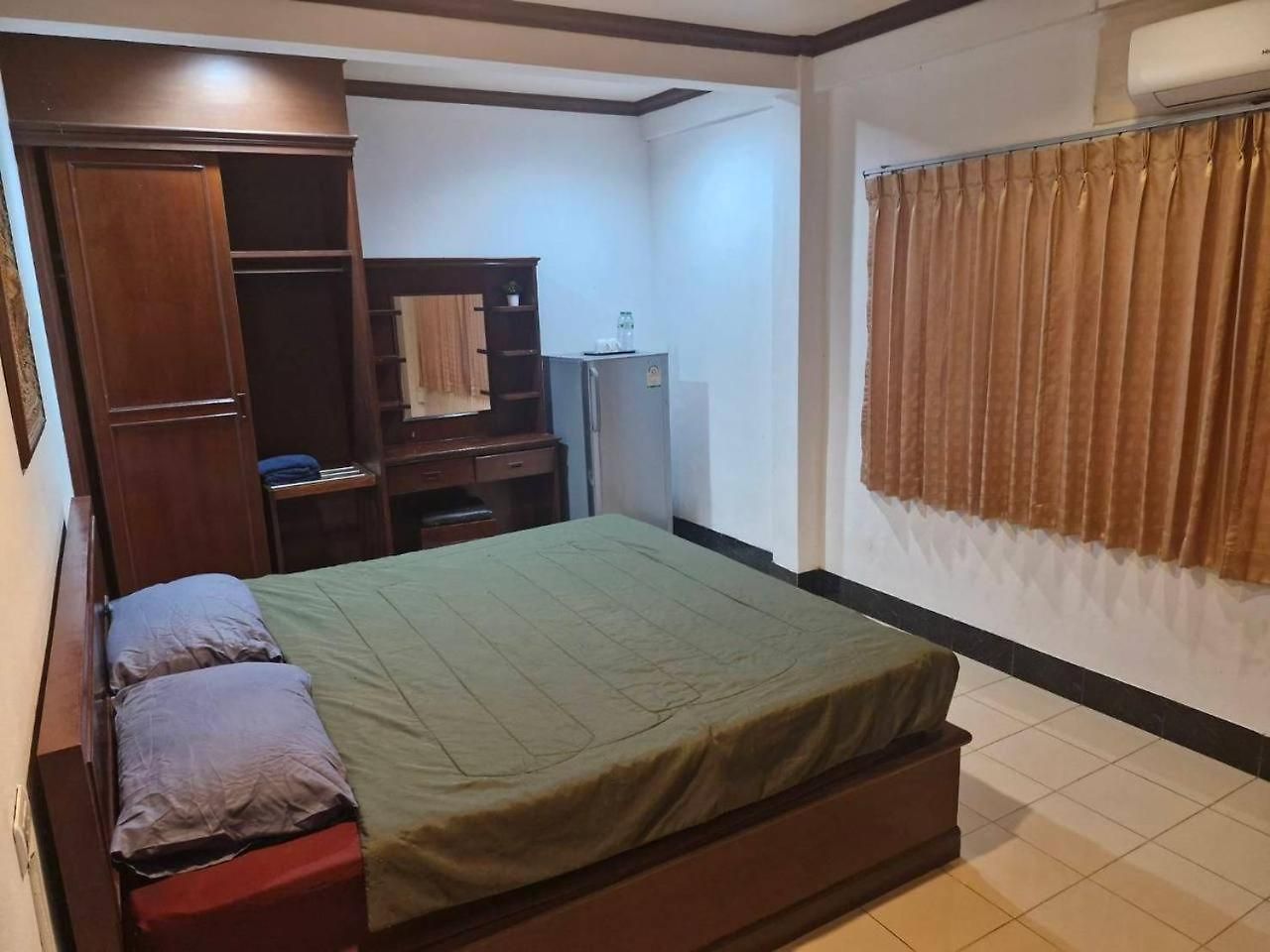 Green Hotel 3*
