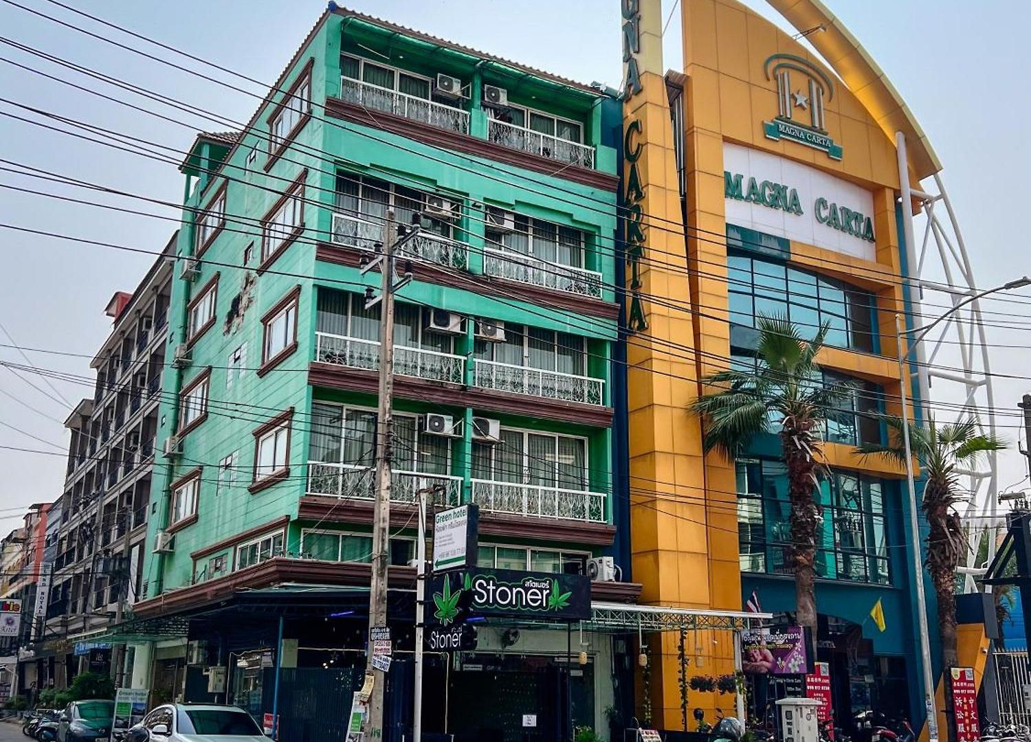 Green Hotel Hotel