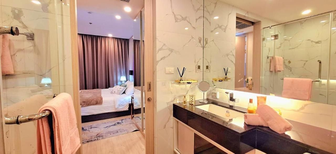อพาร์ทเม้น Panora 2-bedroom With Sea View Pattaya