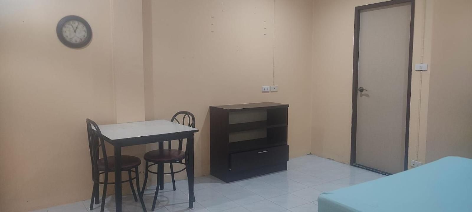 Leisure Apartment *