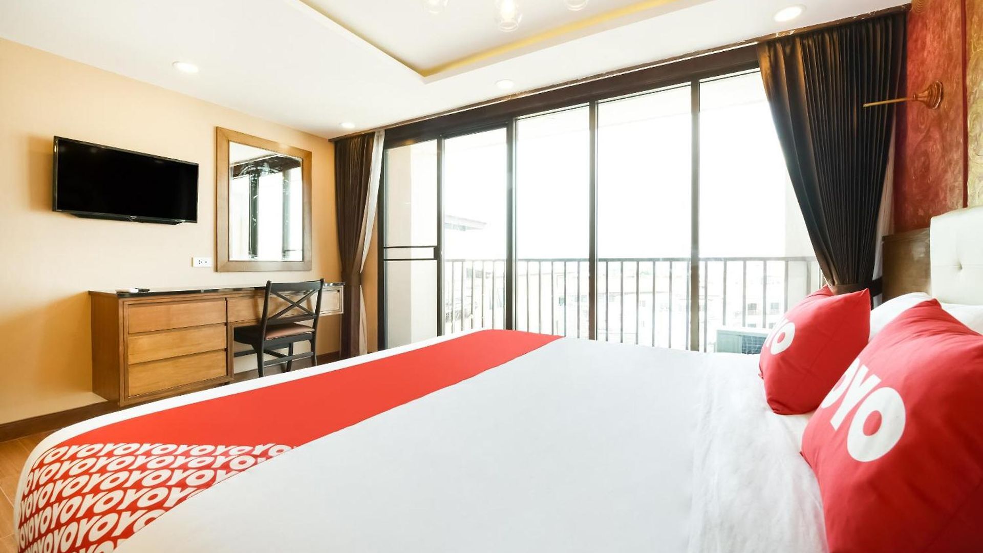 Oyo 458 Nakorn Siam Boutique 2*