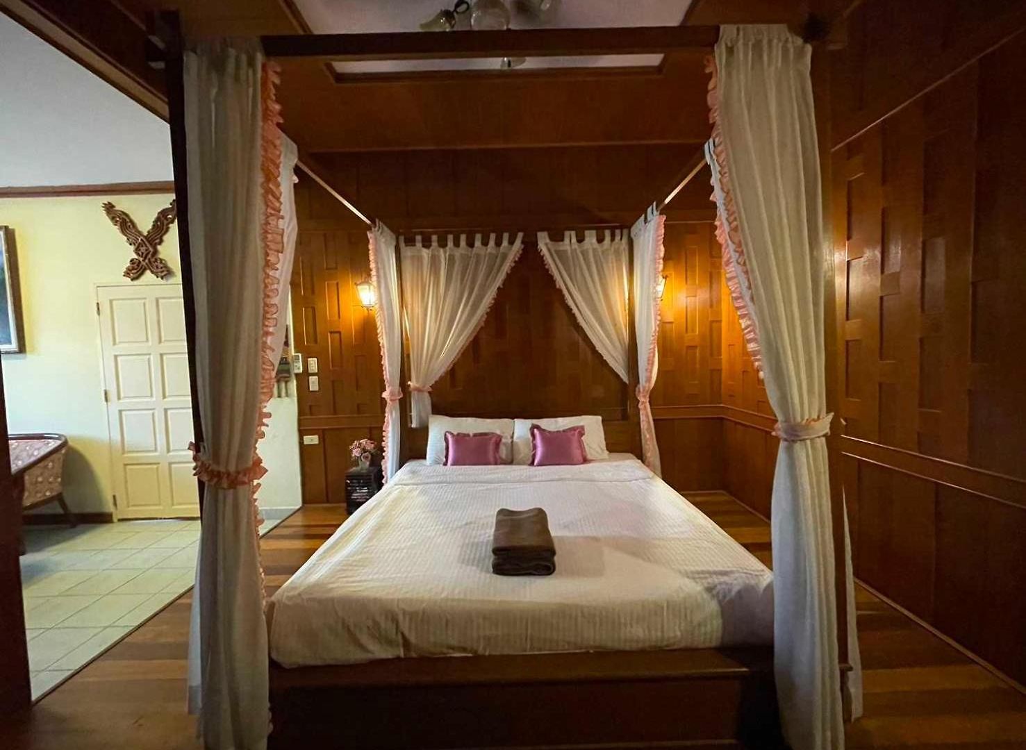 Oyo 75486 Anna บ้านพัก