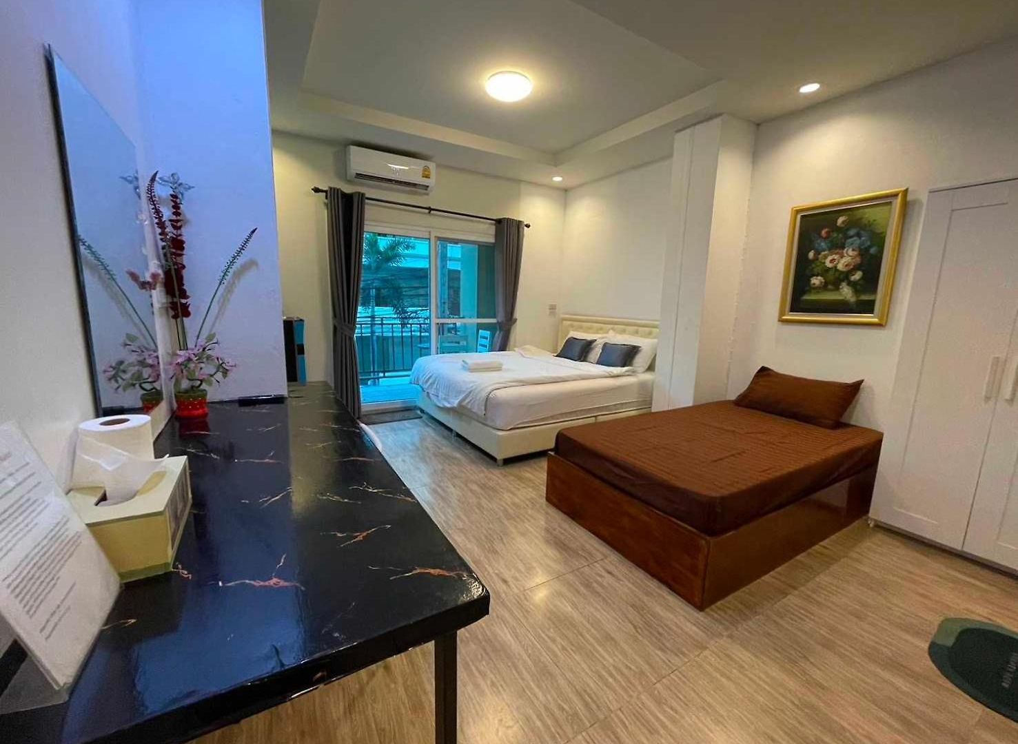 Oyo 75486 Anna บ้านพัก
