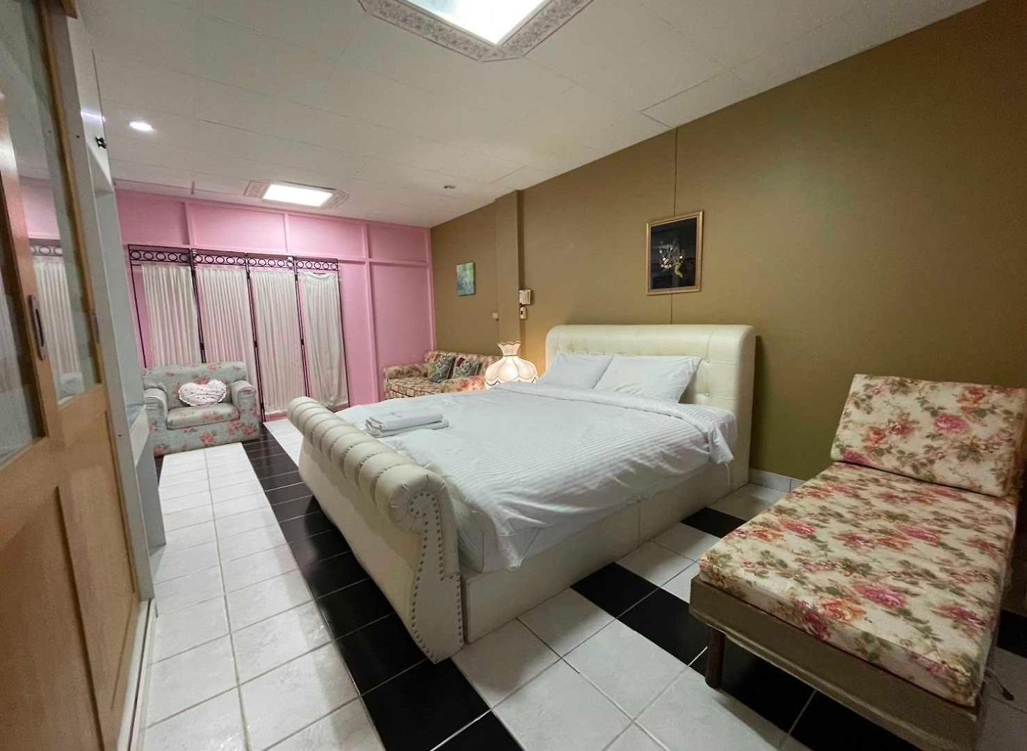 บ้านพัก Oyo 75486 Anna