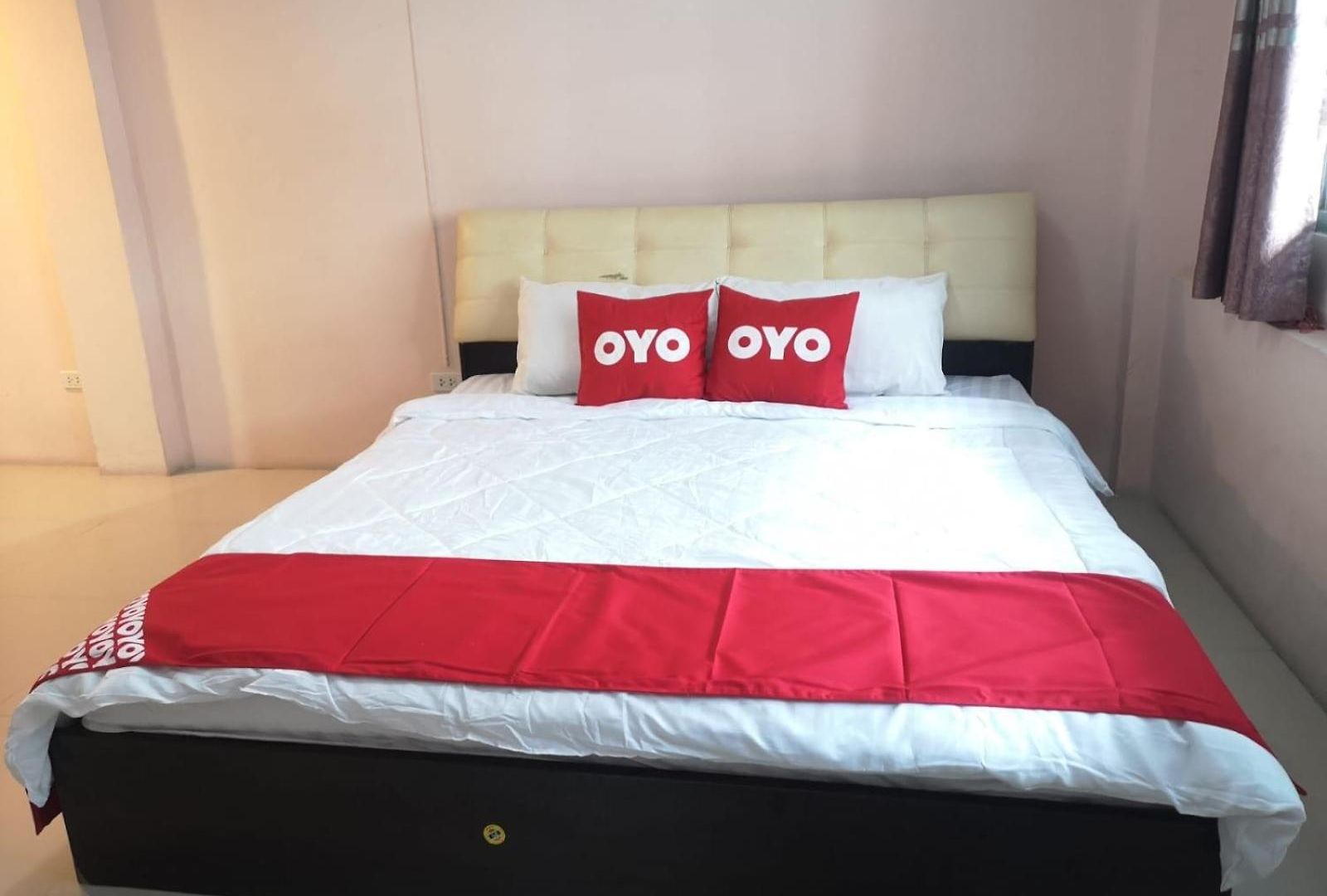 Oyo 75414 Kjs โรงแรม