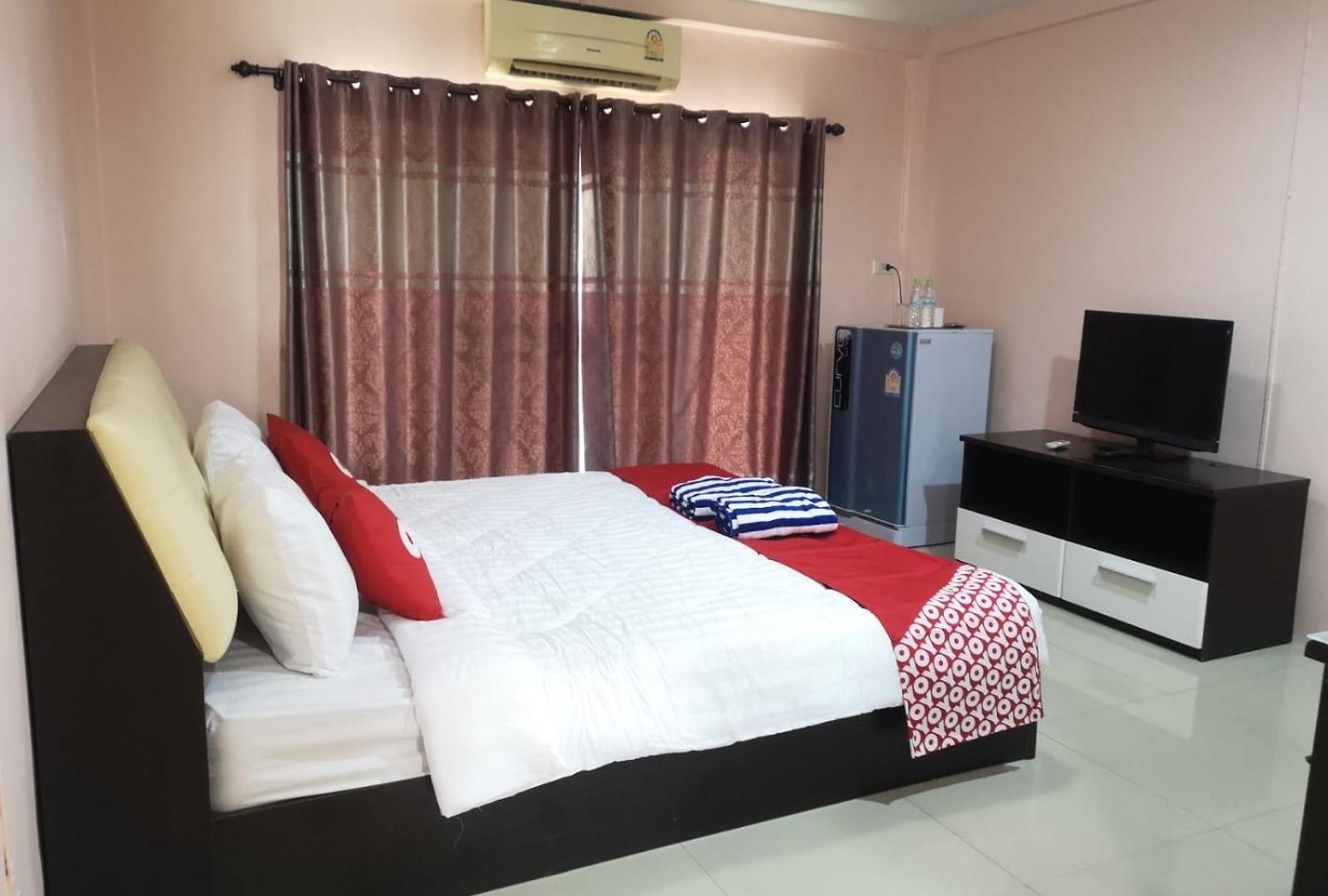 Oyo 75414 Kjs โรงแรม