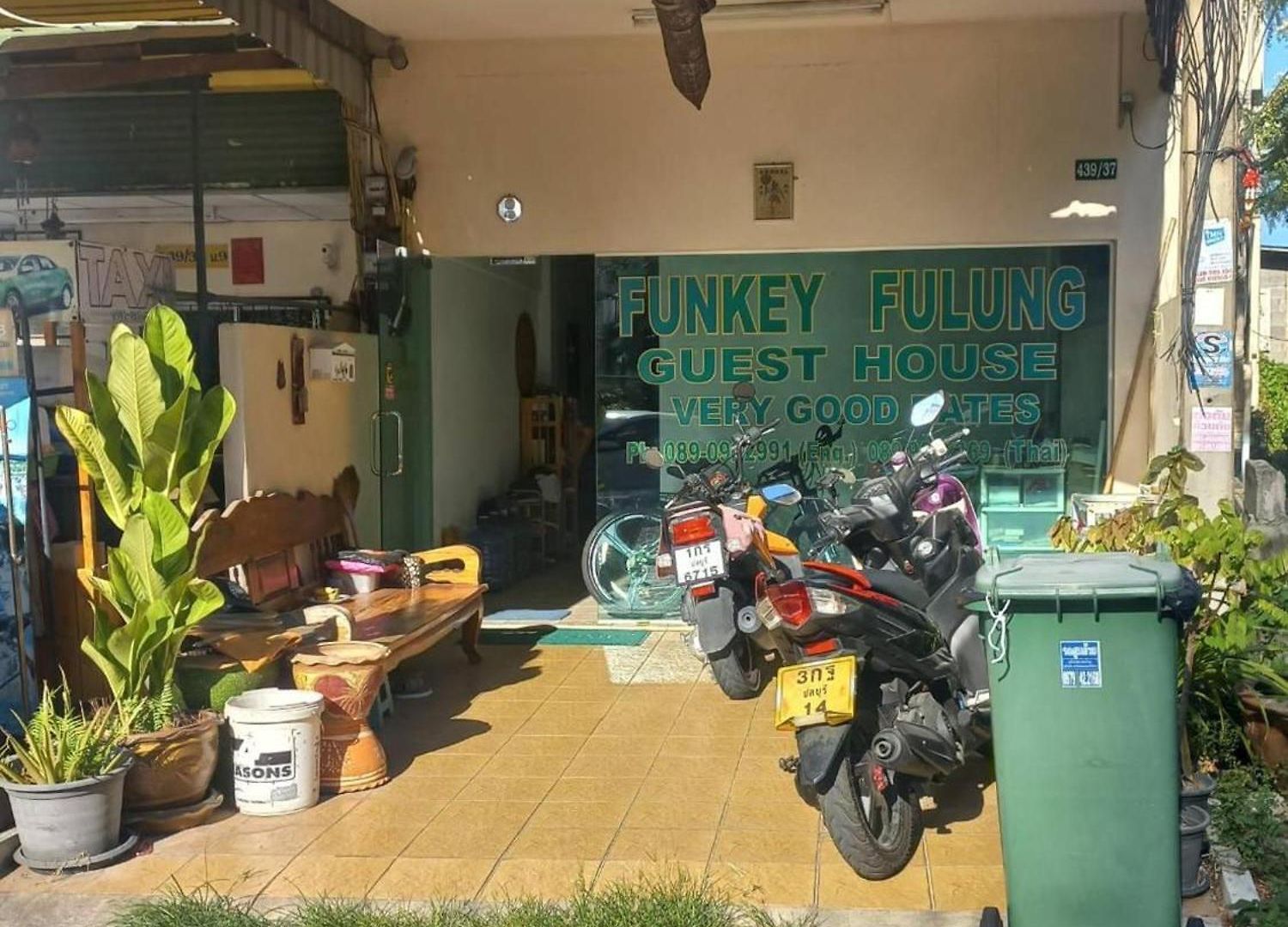 Oyo 75474 Funkey Fulung Andy & Tan Pattaya