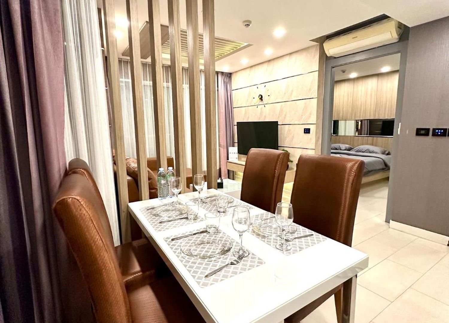 Apartment The Prim Grand Wongamat N103 - Spacious Near The Sea