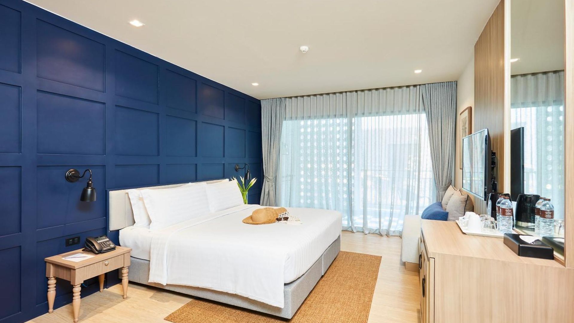Health Land & โรงแรม 5*