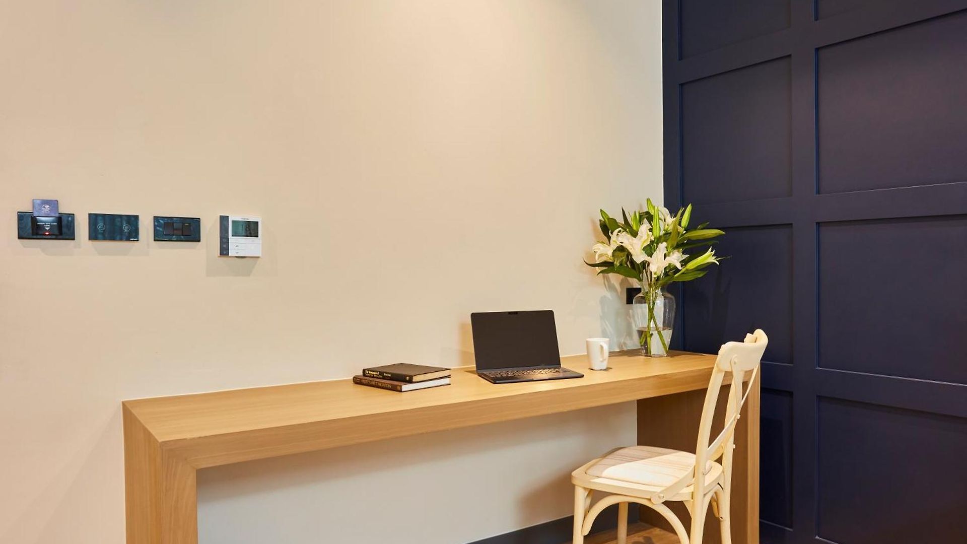 โรงแรม Health Land & Pattaya