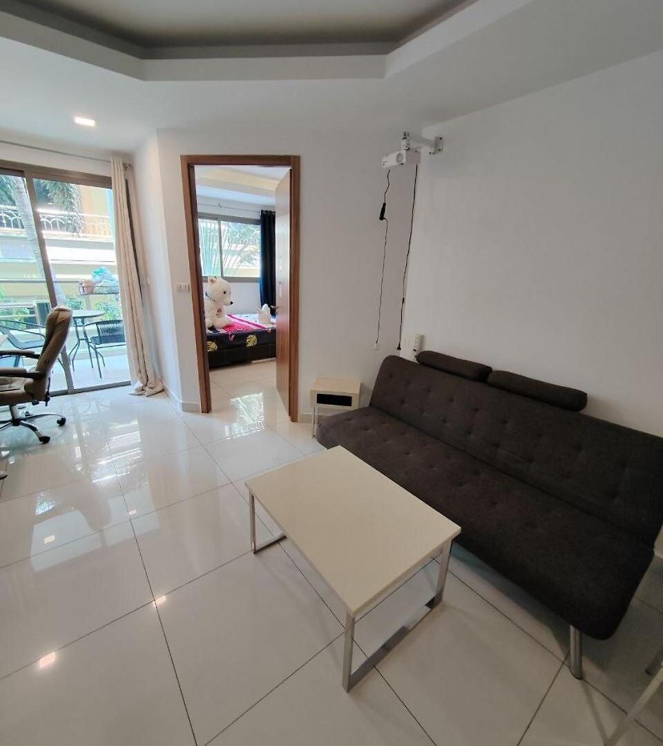с 1 спальней Nordic C-view Boutique Pattaya