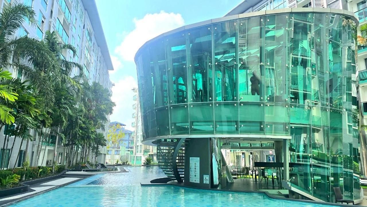 Center New * Pattaya