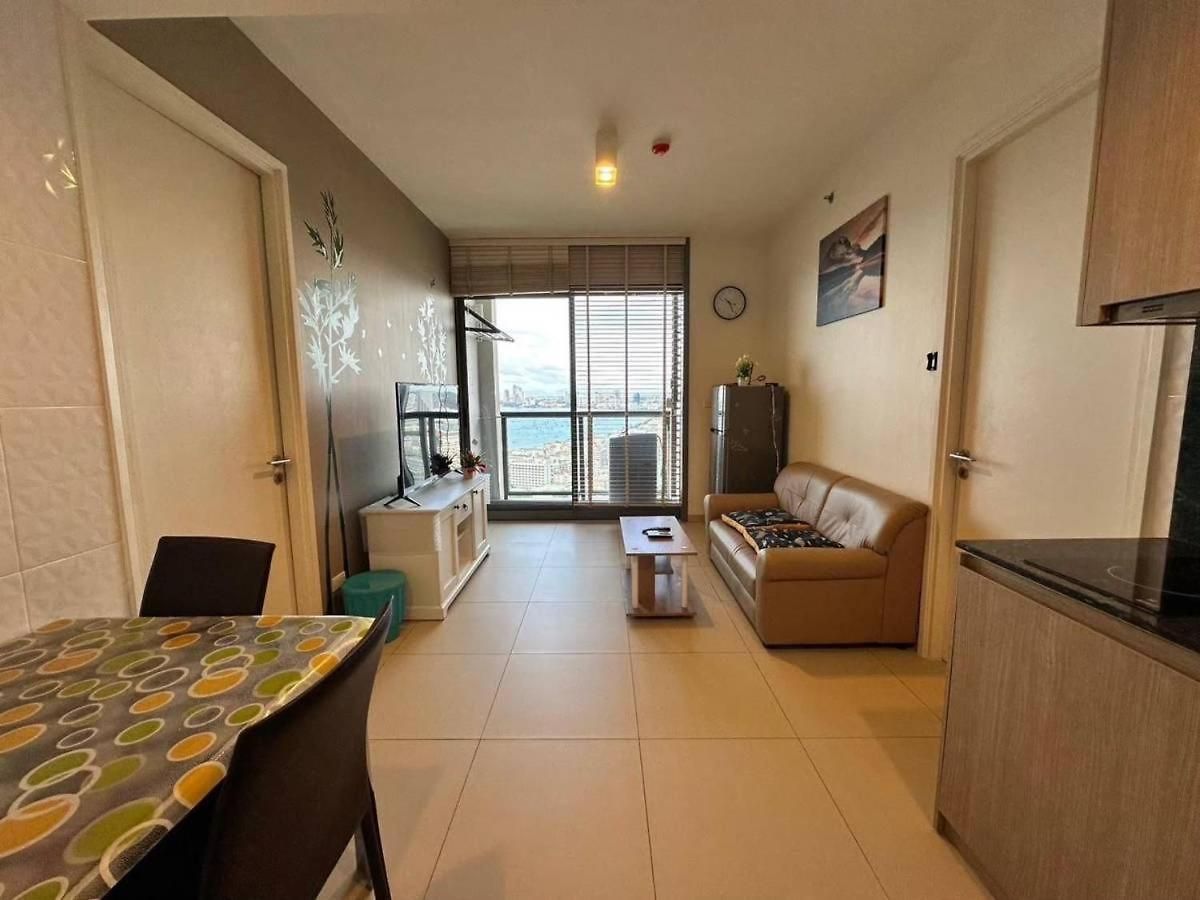 อพาร์ทเม้น Sea View High Flr,2 Bed Exclusive At Pattaya