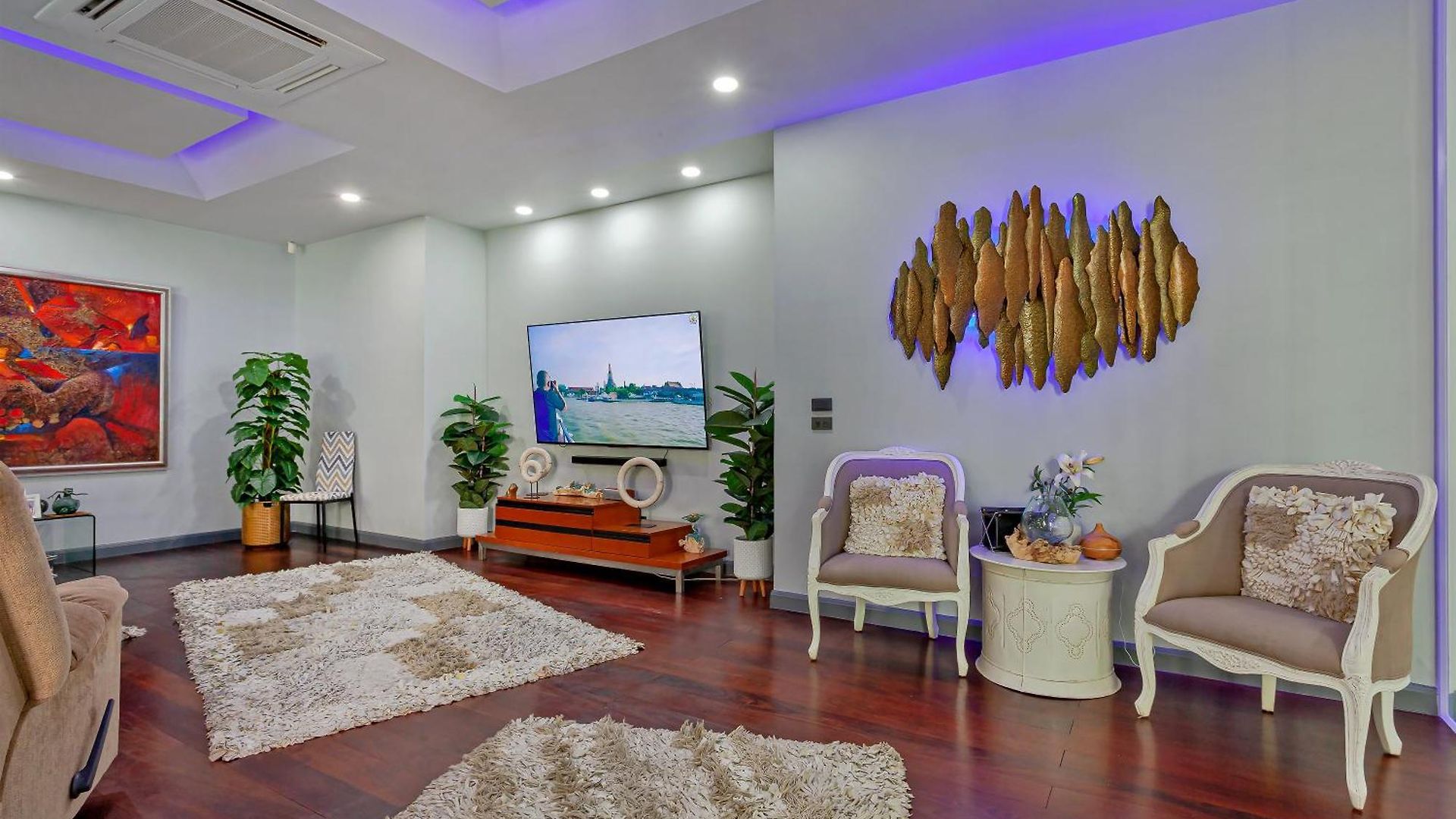 Angels-villa-pattaya-near-walking-street-4bed-8-people วิลล่า Pattaya
