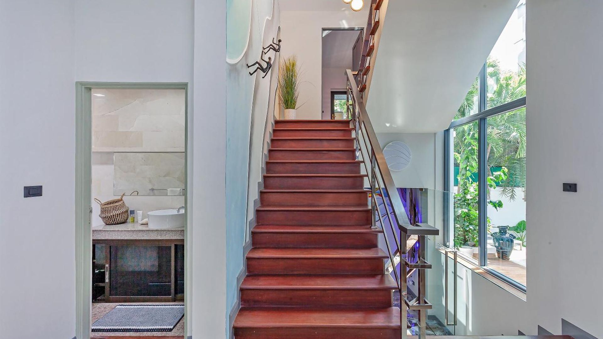 Angels-villa-pattaya-near-walking-street-4bed-8-people Pattaya