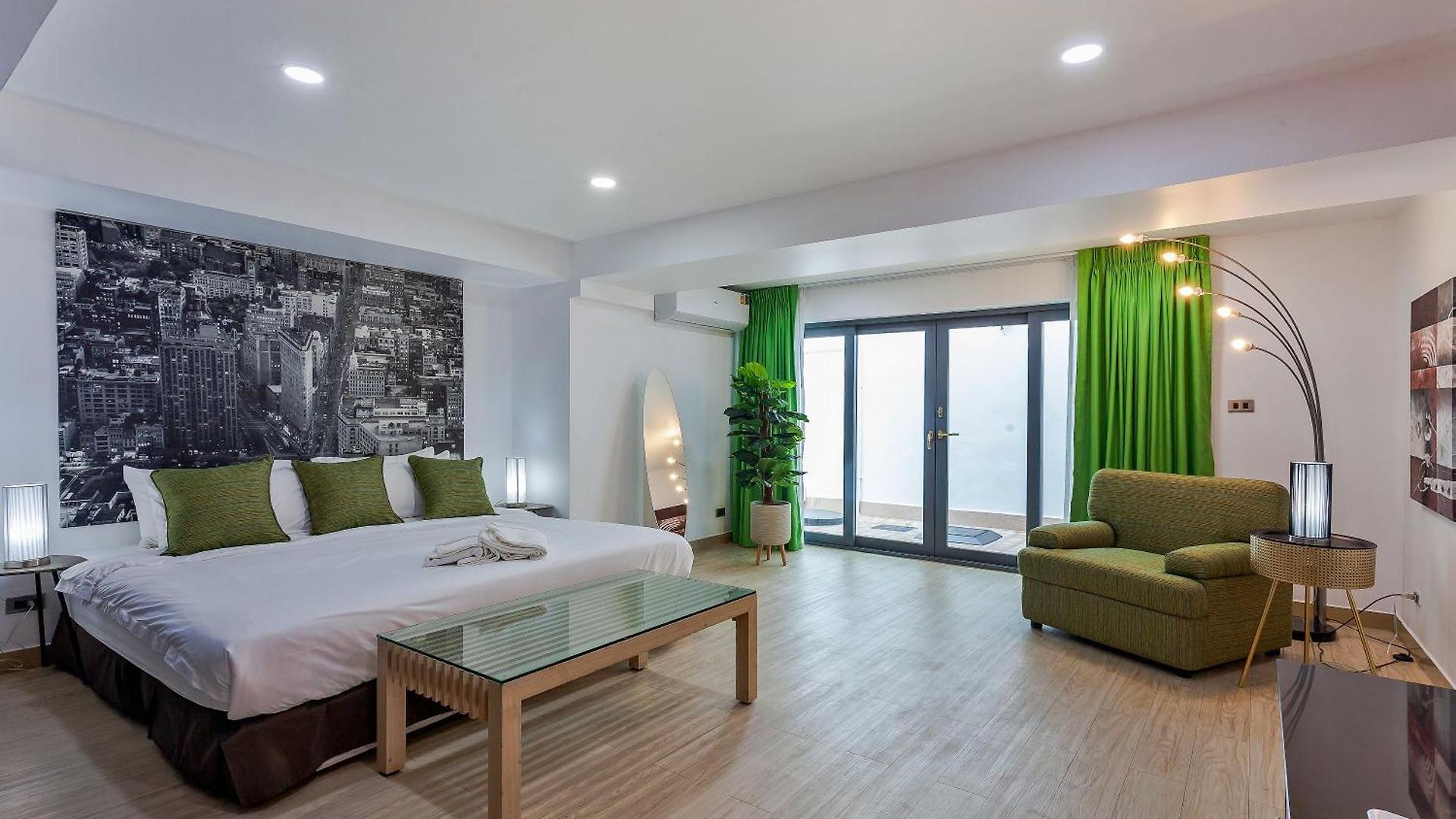 Angels-villa-pattaya-near-walking-street-4bed-8-people วิลล่า Pattaya