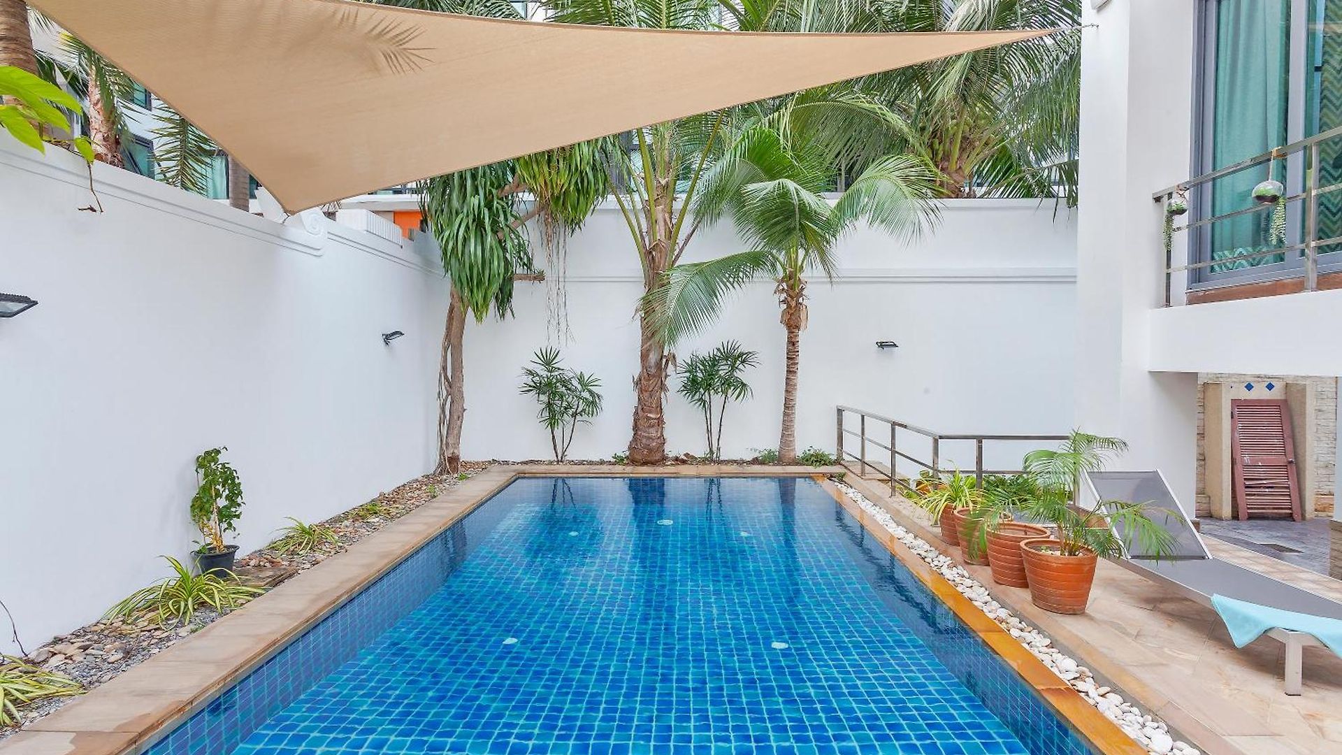 Angels-villa-pattaya-near-walking-street-4bed-8-people * Pattaya