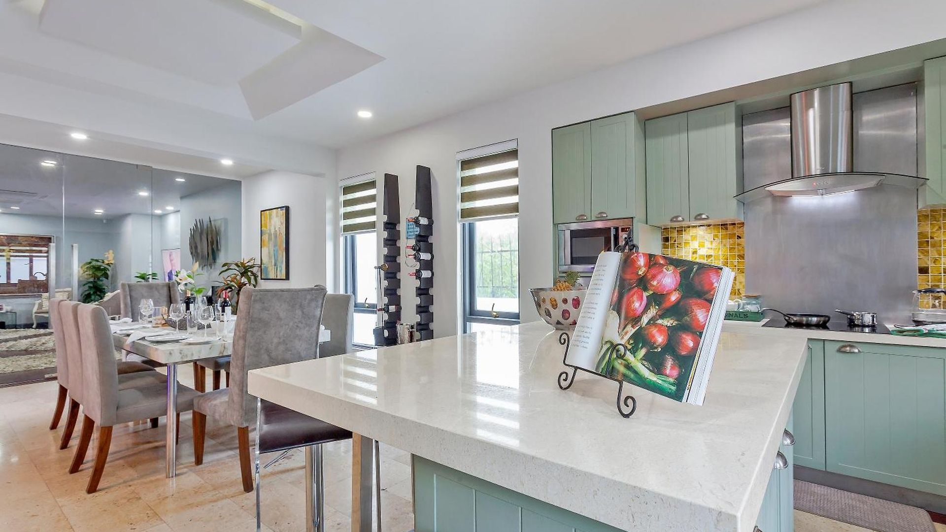 Angels-villa-pattaya-near-walking-street-4bed-8-people วิลล่า Pattaya