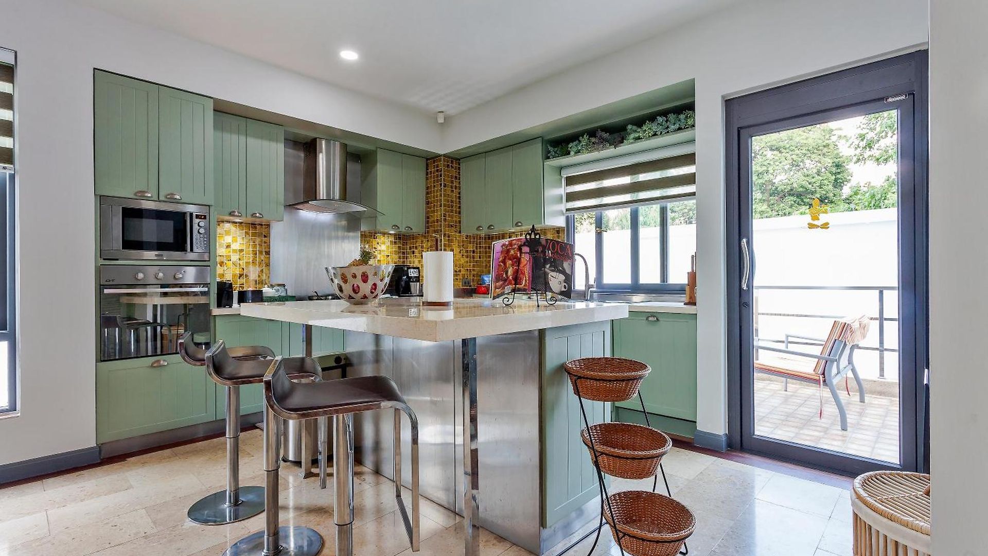 Angels-villa-pattaya-near-walking-street-4bed-8-people วิลล่า Pattaya