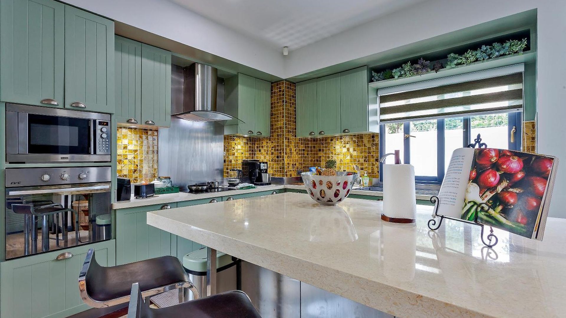 Angels-villa-pattaya-near-walking-street-4bed-8-people วิลล่า