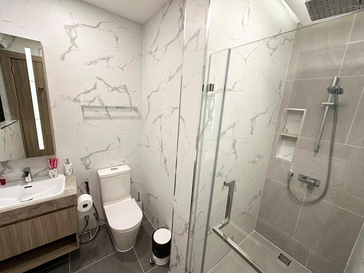 Super Luxury 3 Bedroom Private Pool With Jacuzzi, Near 711, 10 Minutes To Walking Street And - Mt8 วิลล่า *