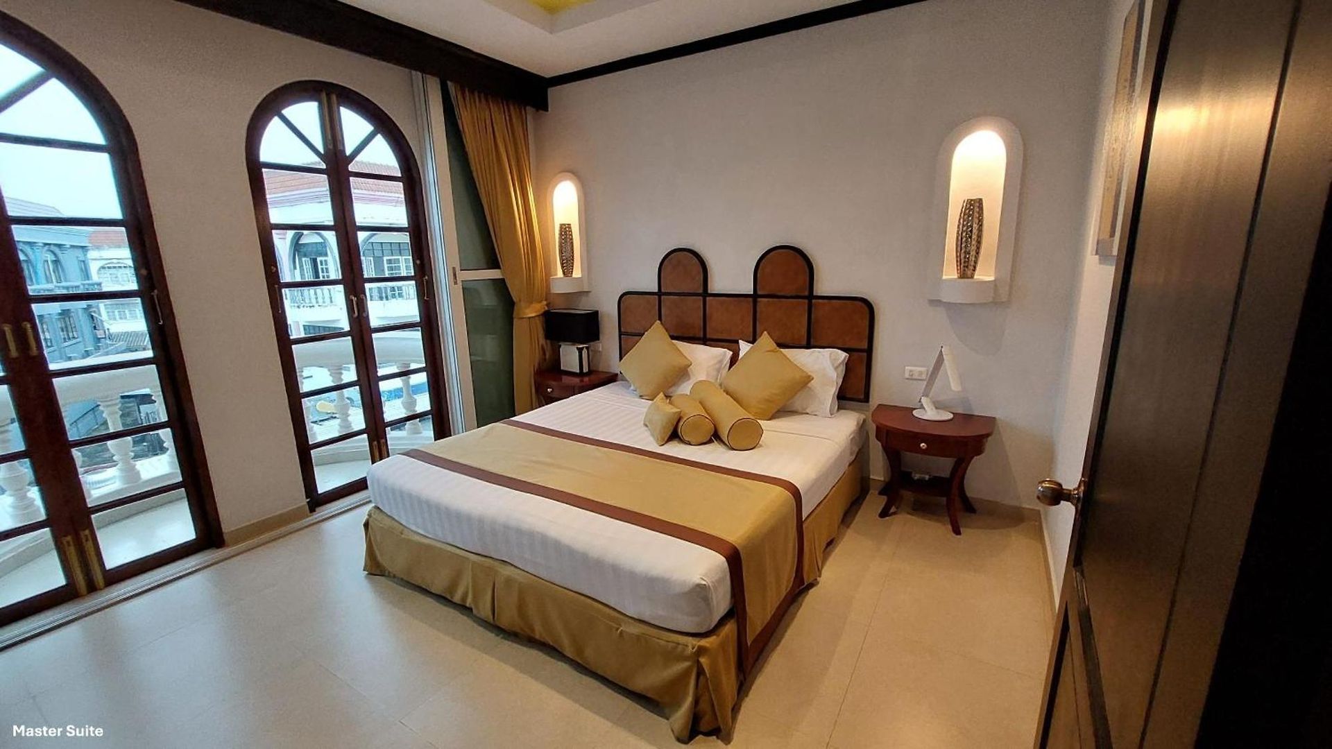 Poseidon Boutique โรงแรม 3*