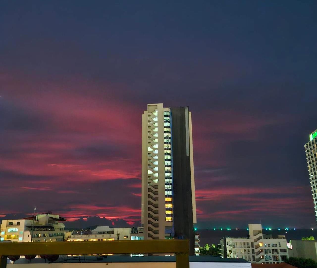Xq โรงแรม 4*