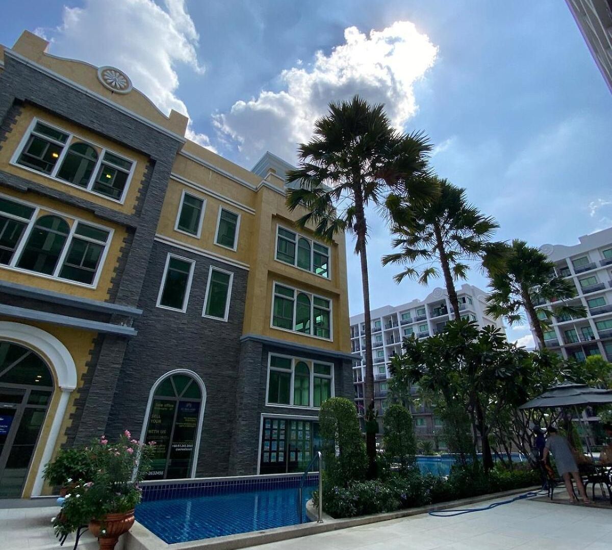 อพาร์ทเม้น Comfort In The Water Park Pattaya