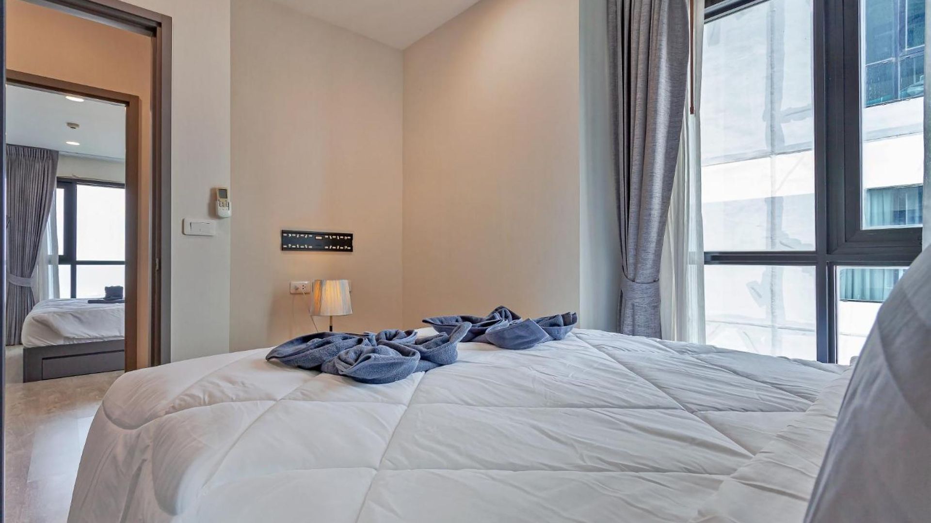 2 Bedroom Sea View, The Base อพาร์ทเม้น Pattaya