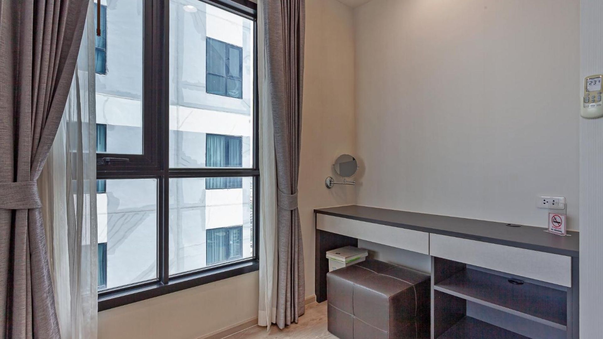 2 Bedroom Sea View, The Base อพาร์ทเม้น Pattaya