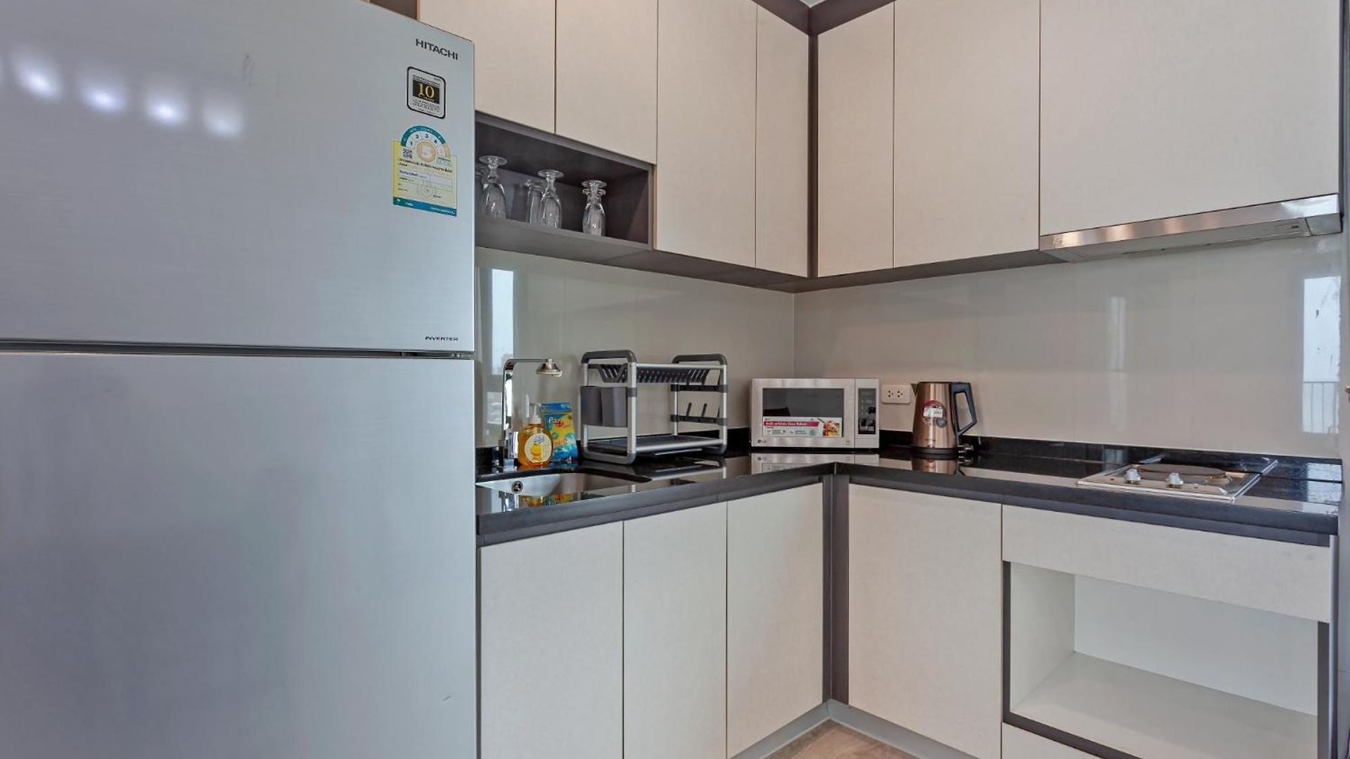 2 Bedroom Sea View, The Base Pattaya