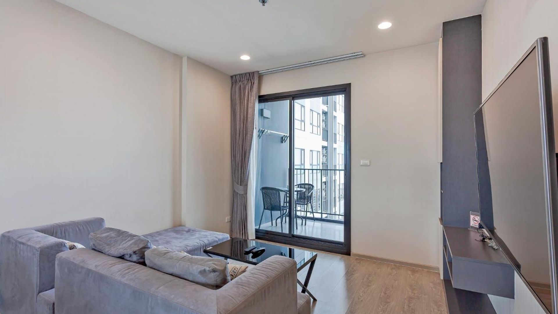 2 Bedroom Sea View, The Base อพาร์ทเม้น
