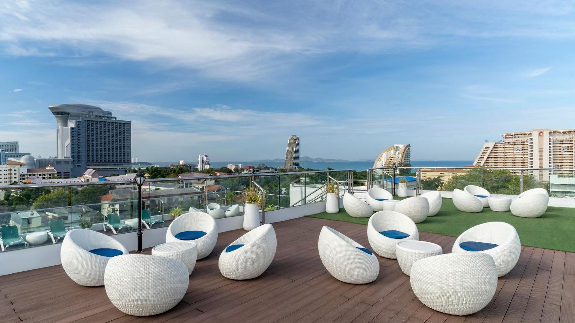 โรงแรม Blue Boat Jc Pattaya