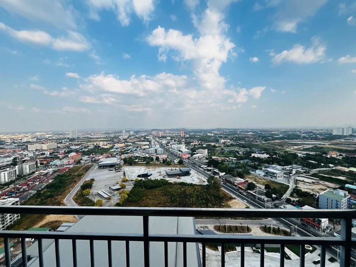 อพาร์ทเม้น 31st Floor High Rise View Pattaya
