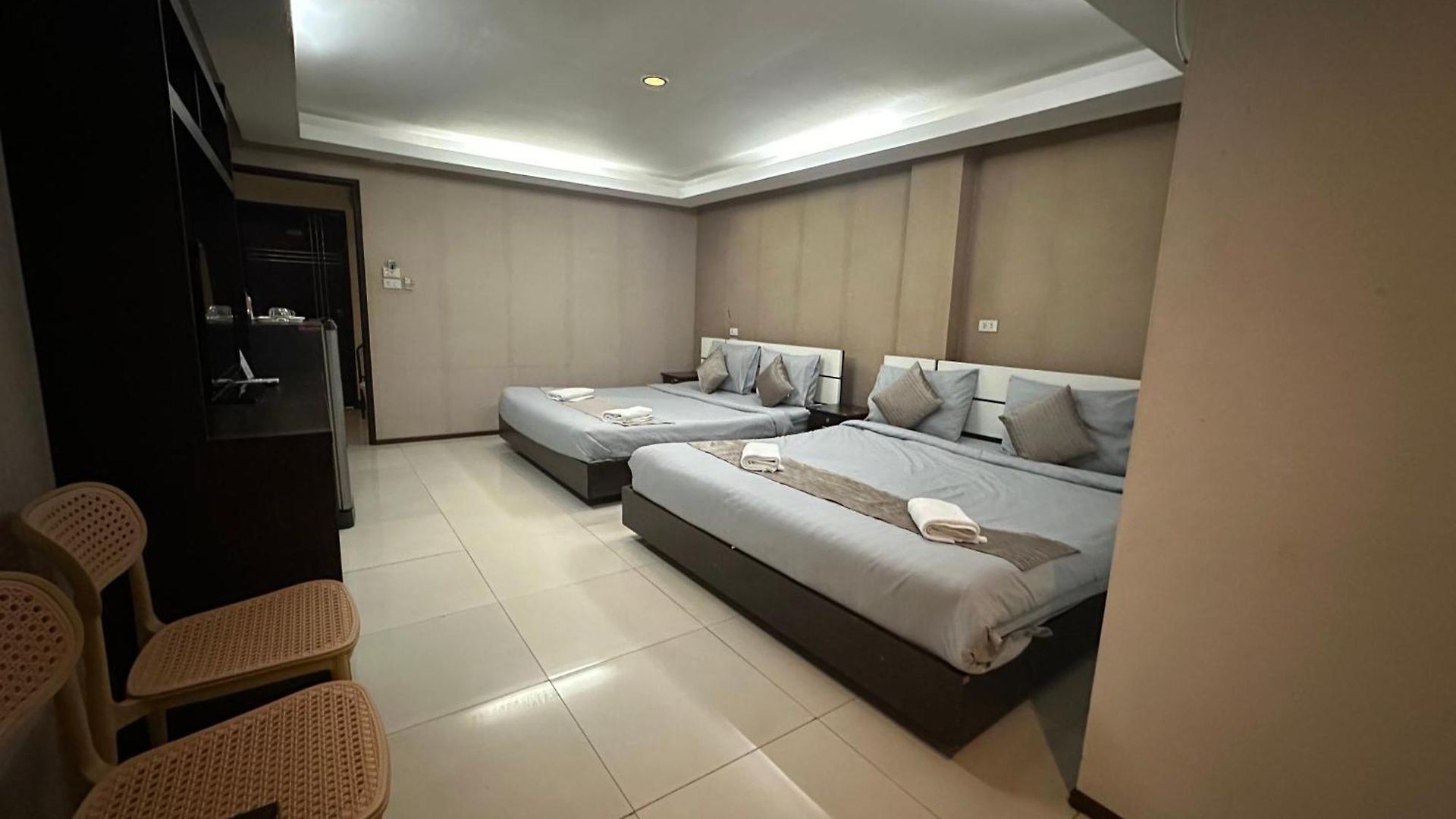 Siamese Serenity Stays-pattaya 3*