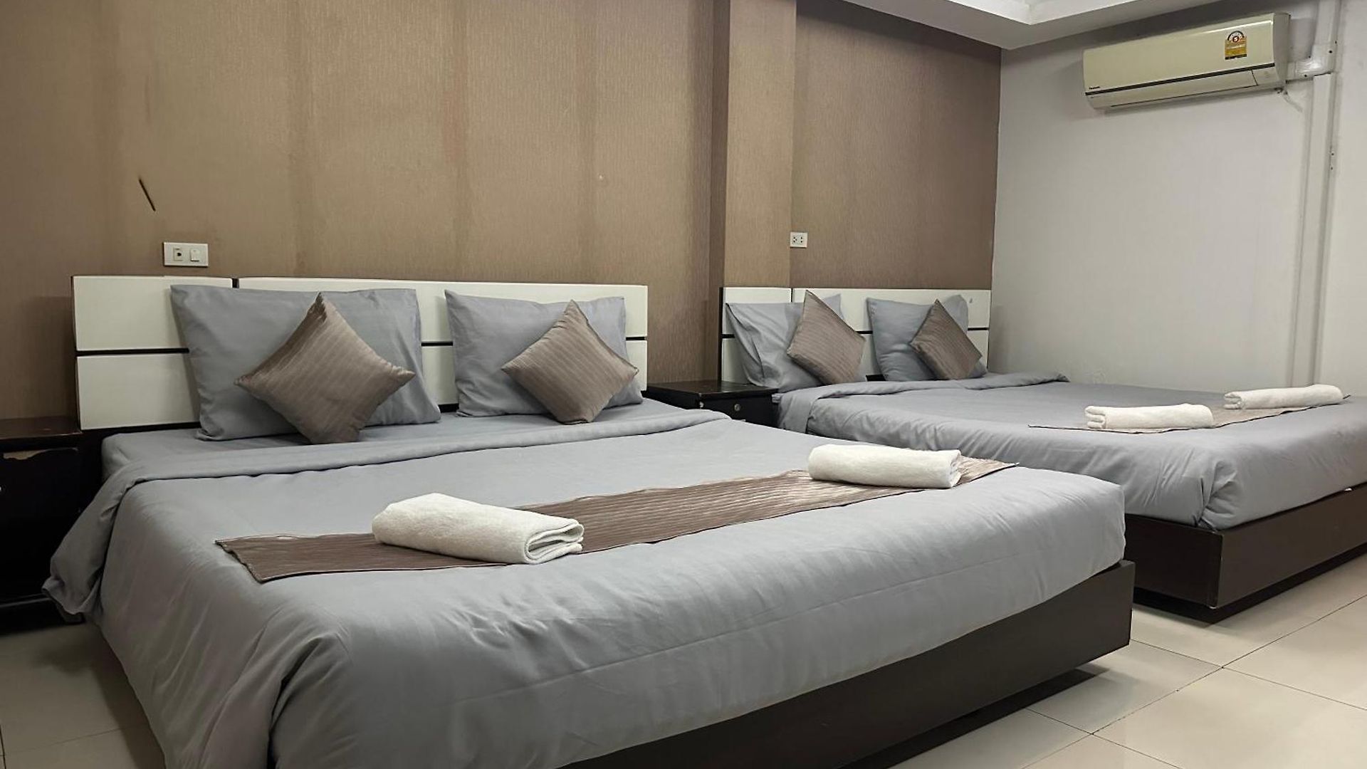 Siamese Serenity Stays-pattaya โรงแรม Pattaya
