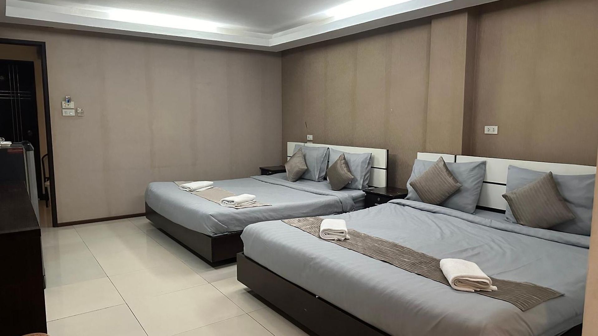 Siamese Serenity Stays-pattaya Pattaya